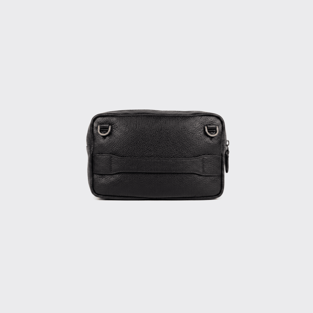 CLASSIC POUCH BAG